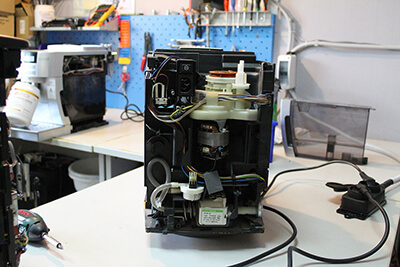 Ремонт кофемашин Делонги в Москве