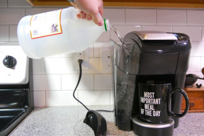 Чистка кофемашины от накипи в Москве